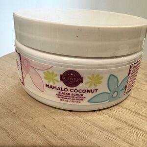 SCENTSY SUGAR SCRUB [MAHALO COCONUT]
